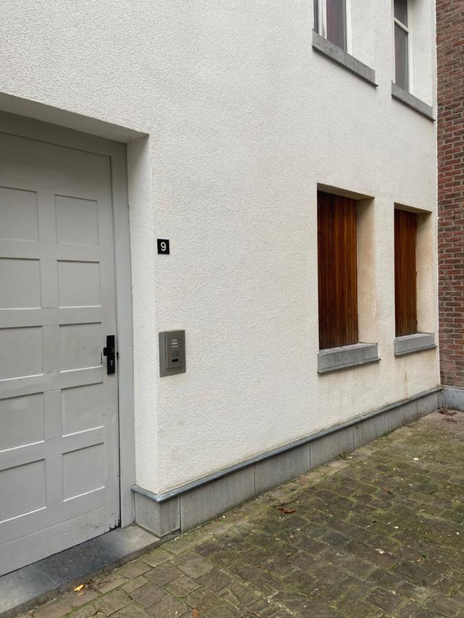 Le Refuge Des Catulas Thuin Buitenkant foto